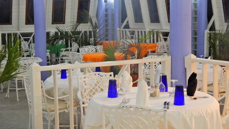 Mangos Jamaica Adults Only Hotel Falmouth Exterior photo